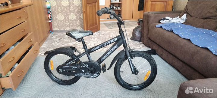 Детский велосипед 16