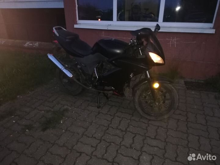 Мопед zipp pro