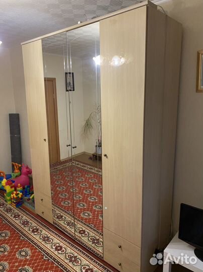 Спальный гарнитур бу