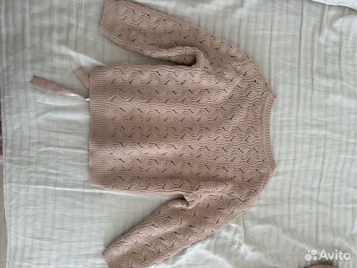 Вязаный свитер детский