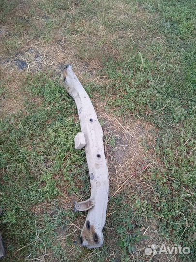 Задняя балка Тойота Королла ае100