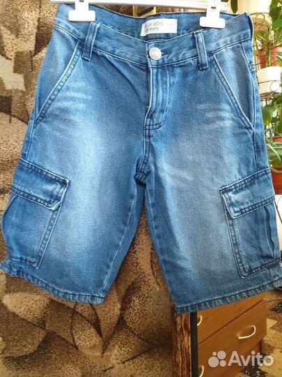 Джинсовые шорты