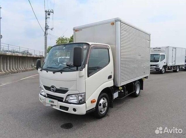 Hino 300 (Dutro), 2018