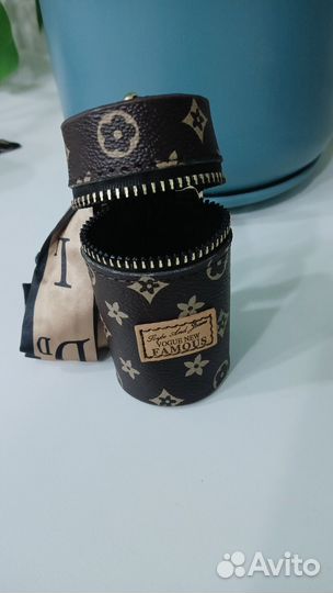 Ключница Louis vuitton