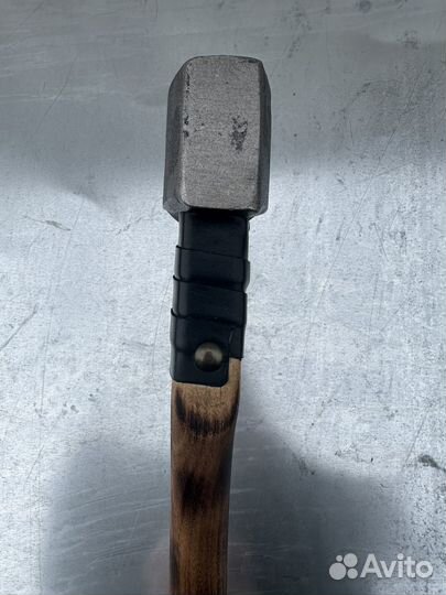 Топор кованый