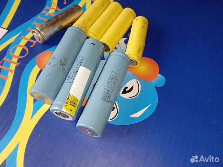 Литиевый аккумулятор