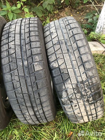 Продам оригинальные диски с резиной 195/65 r15
