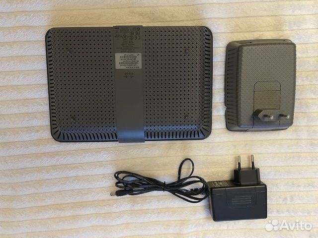 Wifi роутер Cisco и репитер (усилитель сигнала)