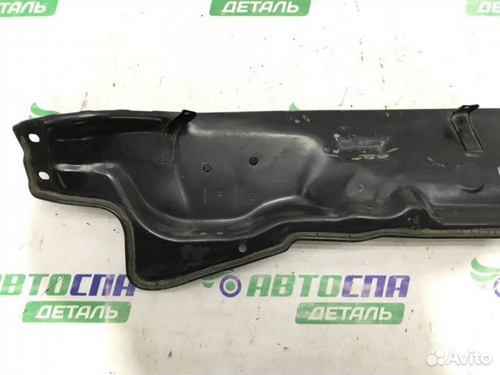 Планка жабо Skoda Fabia бензин 2006