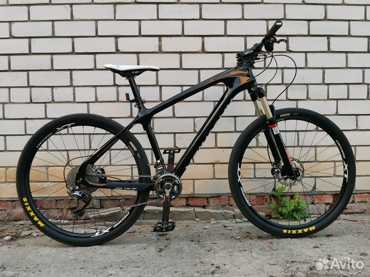 Карбоновый велосипед на Shimano XTR 9000 в круг