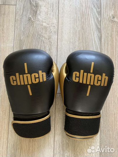 Боксерские перчатки clinch aero 12 oz