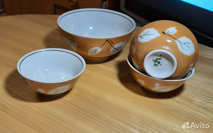 Посуда: Пиалы/Салатники. Фарфор Городница