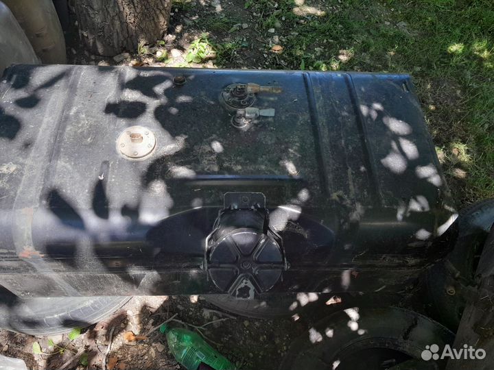 Топливный бак на камаз, маз