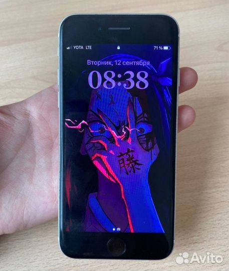 iPhone SE (2020), 64 ГБ