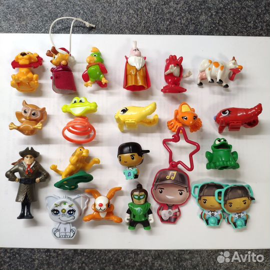 Игрушки киндер разные