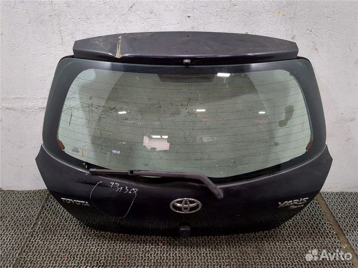 Двигатель стеклоочистителя задний Toyota Yaris, 20