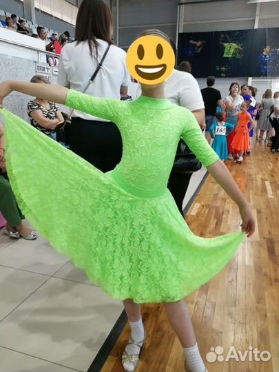 Платье для бальных танцев