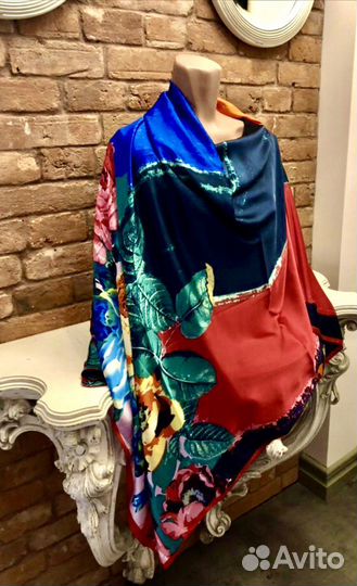 Платок пашмина шарф от Dolce gabbana