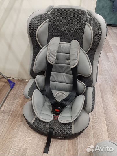 Детское автомобильное кресло