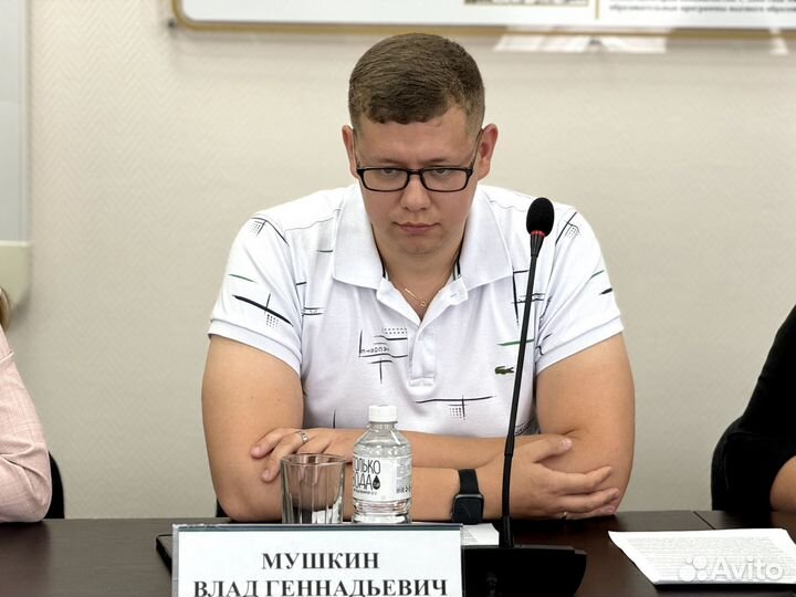 Преподаватель