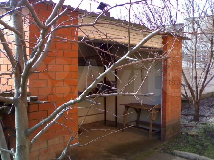 Коттедж 500 м² на участке 6 сот.