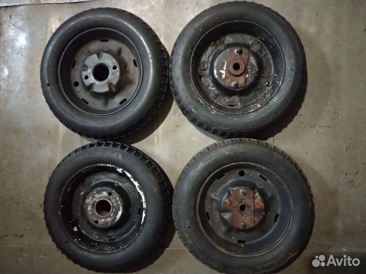 Чехол на детский педальный москвич СССР