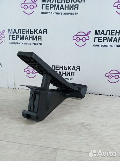 Педаль газа BMW X7 G07 G30 2020 35426871053