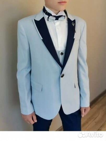 Костюм для мальчика 134р