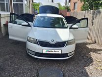 Skoda Rapid 1.6 MT, 2015, 268 052 км, с пробегом, цена 800 000 руб.