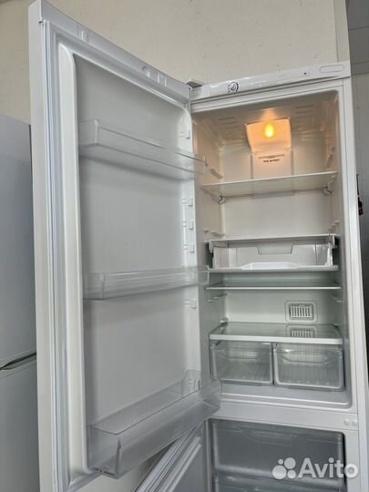 Холодильник indesit no frost