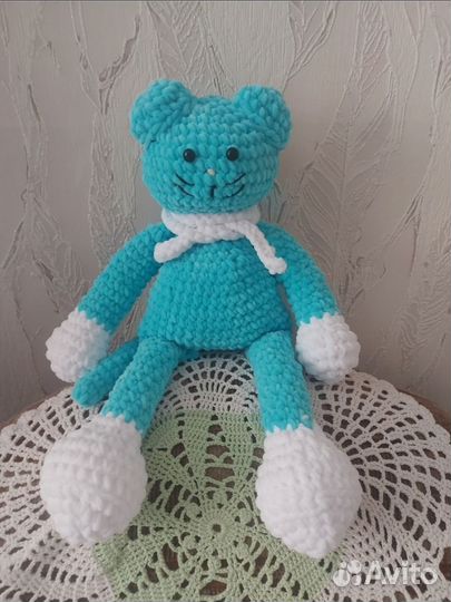 Милый котик