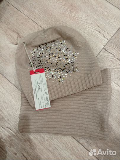 Шапка женская