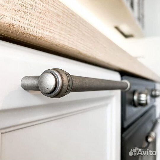 Кухонный гарнитур на заказ под ключ