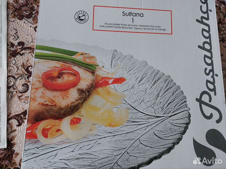 Блюдо сервировочное стекло для блинов и закусок