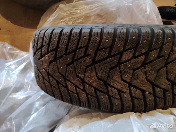 Колесо в сборе на kia/Hyundai R16 зима