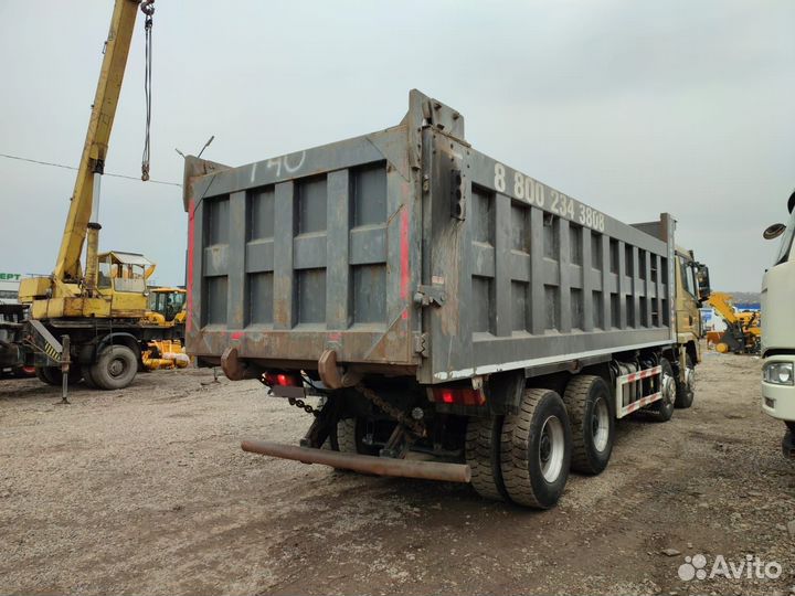 Shacman (Shaanxi) SX33186T366, 2021