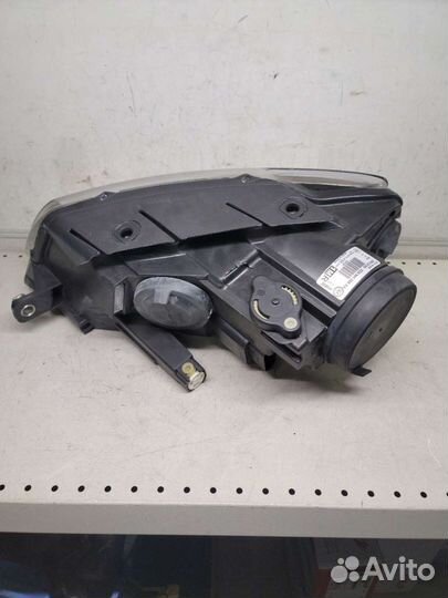 Фара правая VW Passat В6 новая 3C0941006aa