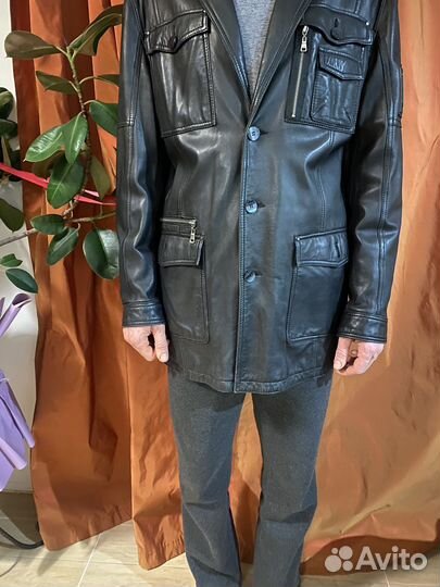 Кожаная куртка