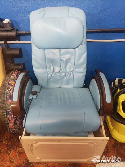 Массажное кресло бу