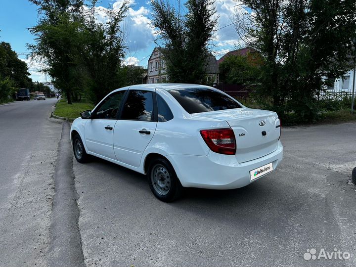 LADA Granta 1.6 МТ, 2017, 200 000 км