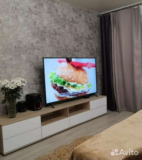 Новая тумба под телевизор, тв тумба 2.4 м