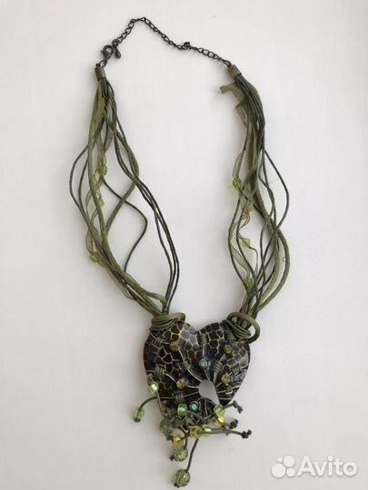 Колье ожерелье