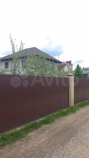 Дом 360 м² на участке 9 сот.