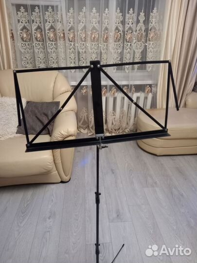 Пюпитр для нот