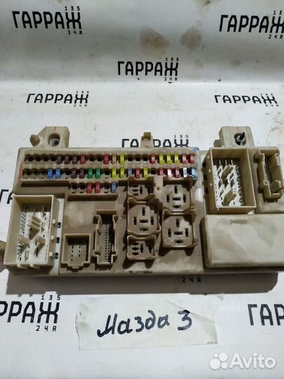 Блок предохранителей Mazda Mazda3 BK Z6