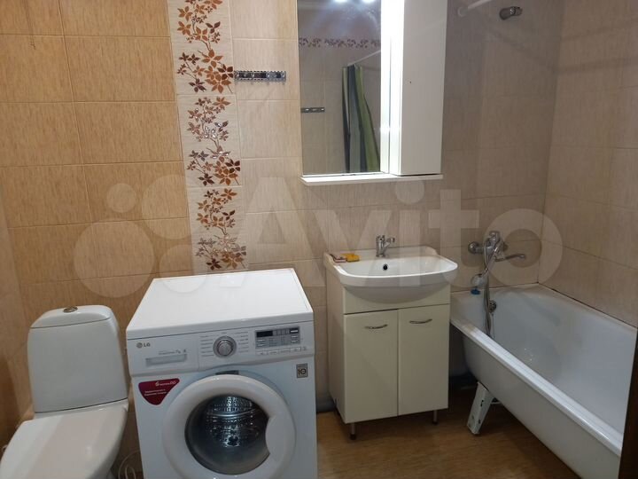 1-к. квартира, 42 м², 7/10 эт.