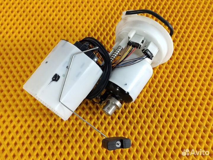 Насос топливный Audi A6 C7 2.8 chva 2012