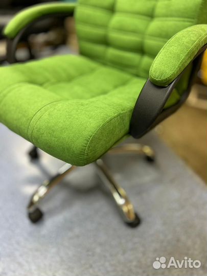 Компьютерное кресло