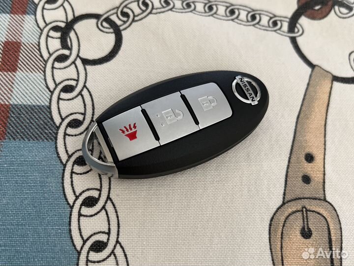 Второй ключ Nissan Leaf