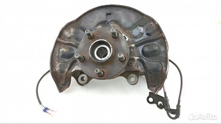 Ступица передняя правая Toyota Avensis AZT255 2005